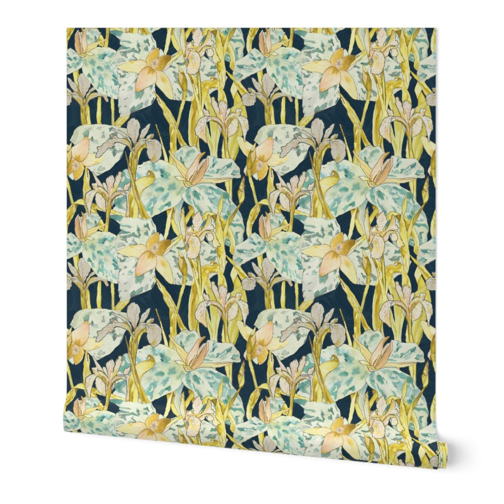 Botanical Heritage Wallpaper - Navy Medium Scale