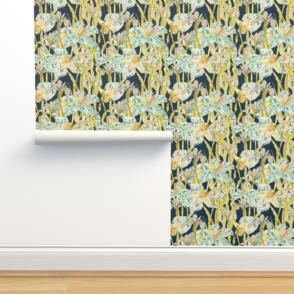 Botanical Heritage Wallpaper - Navy Medium Scale